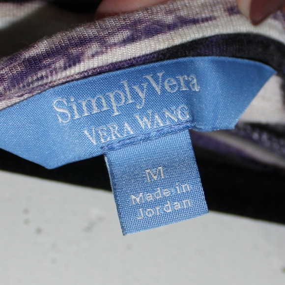 Vera Wang long sleeve top - Picture 3 of 3